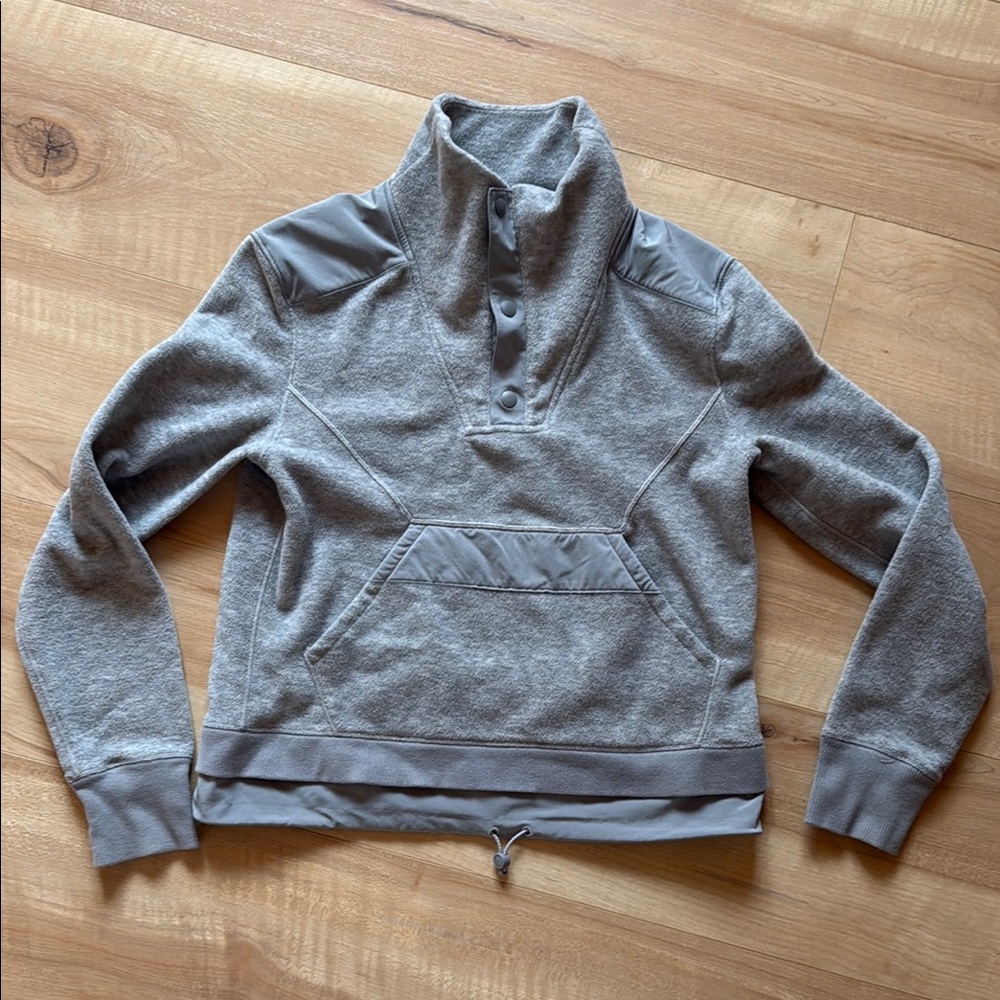 Ivivva by Lululemon Sweater, Size 12